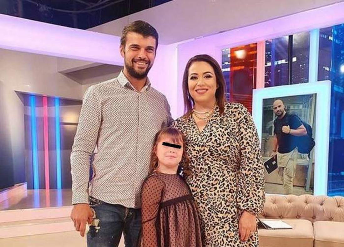 Oana Roman si Marius Elisei au divortat, insa nu i-au spus adevarul fetitei